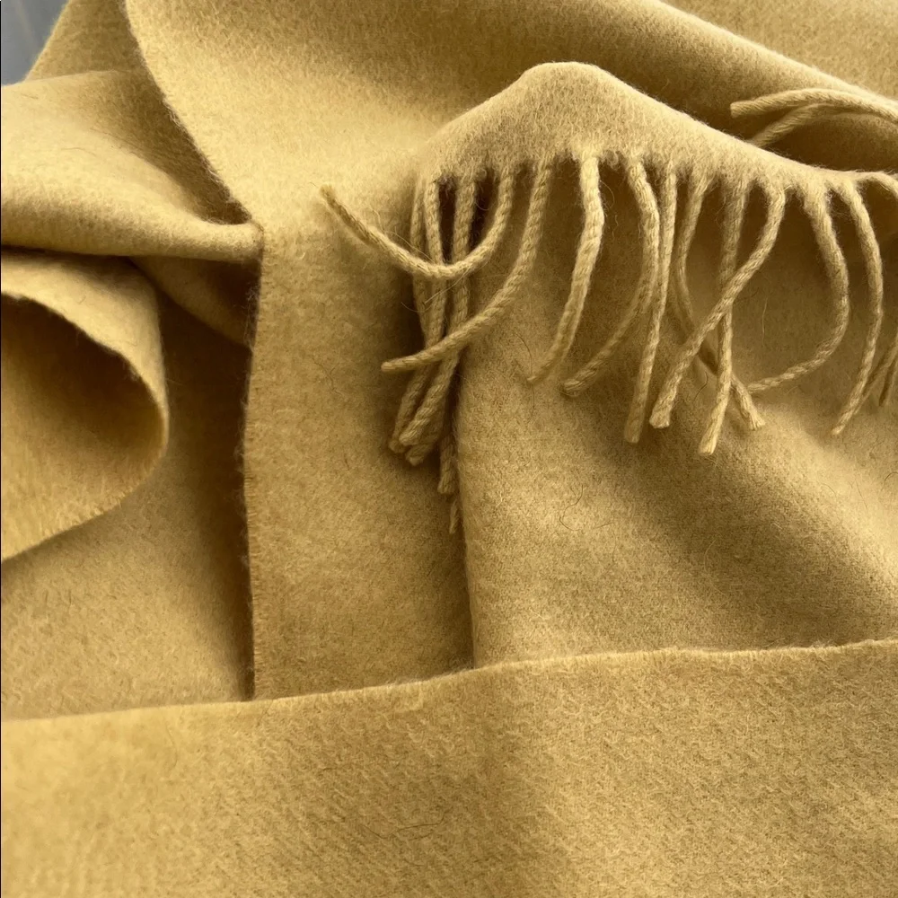 🐑Soft Cashmere Wool Blend Dry Yellow Fringe Vintage Begg of Ayr Scotland Scarf
